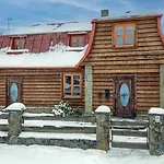 50 - Exclusive Mountain House *